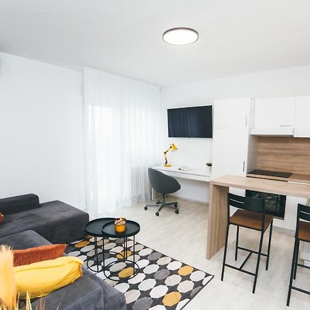 Aurelia'S Comfy Place With Free Parking Zagreb Exterior foto